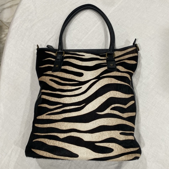 CAVALCANTI beautiful leather bag made in Italy zebra tiger pony hair 15”x13”x5” - Picture 16 of 16
